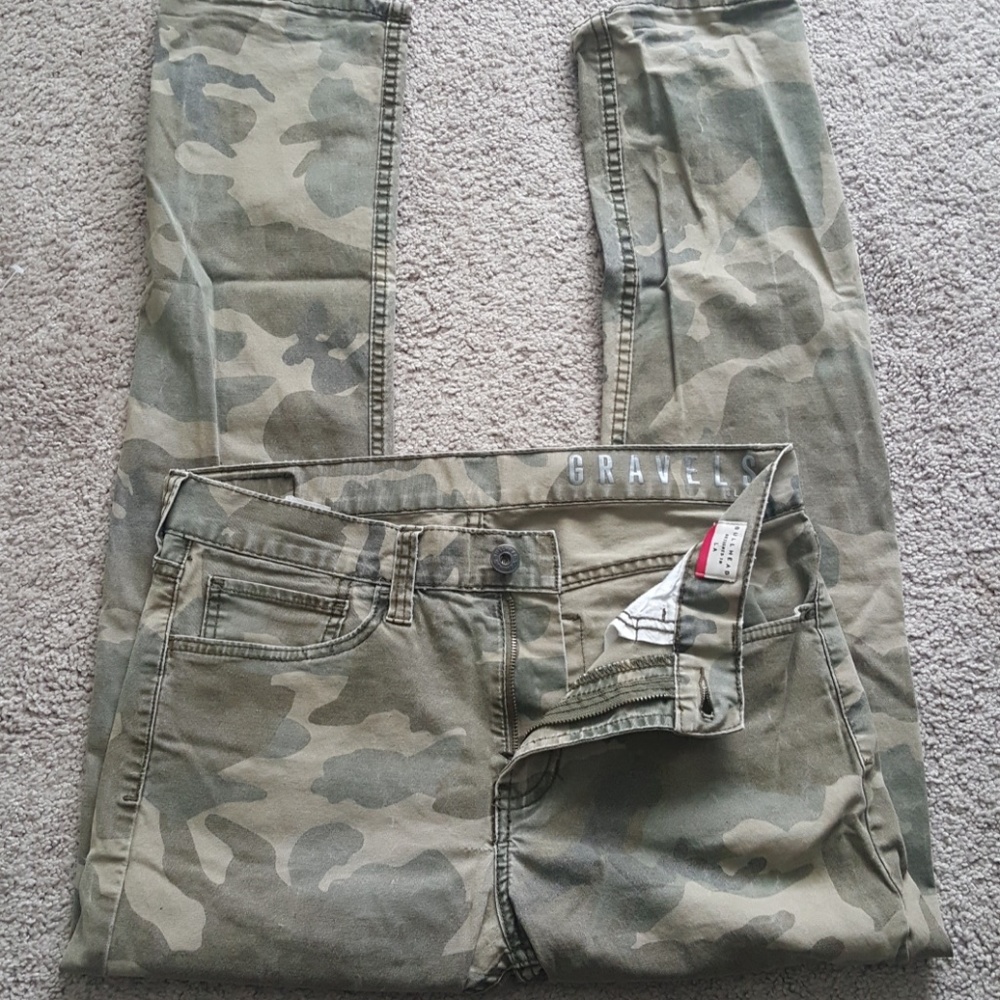 Pacsun camo jeans